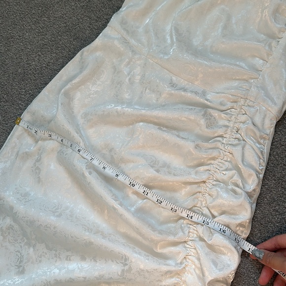 Revolve Ruched Midi Dress in Cloud- Small - Picture 14 of 14